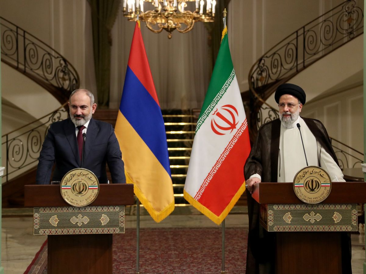 دیدار در تهران، اختلاف در سوچی: هشدار نسبت به عبور از خطقرمزها